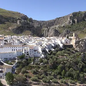 2* Hotel Zuhayra